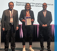 Pauline Hahn reçoit le prix Esaform de la meilleure communication